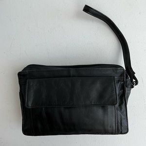 Vintage Black Leather Travel Organizer Zip Wallet Wristlet Clutch Purse Pockets